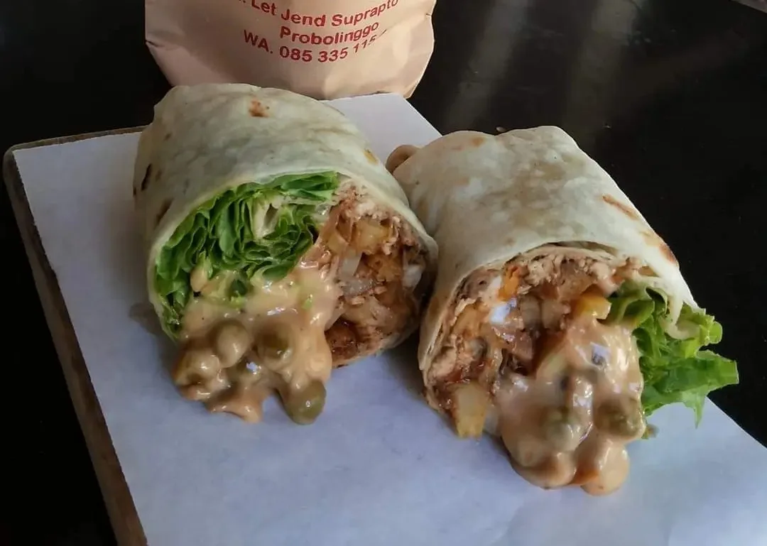 Original Italian Chicken Burrito (Vegetable Sauce)